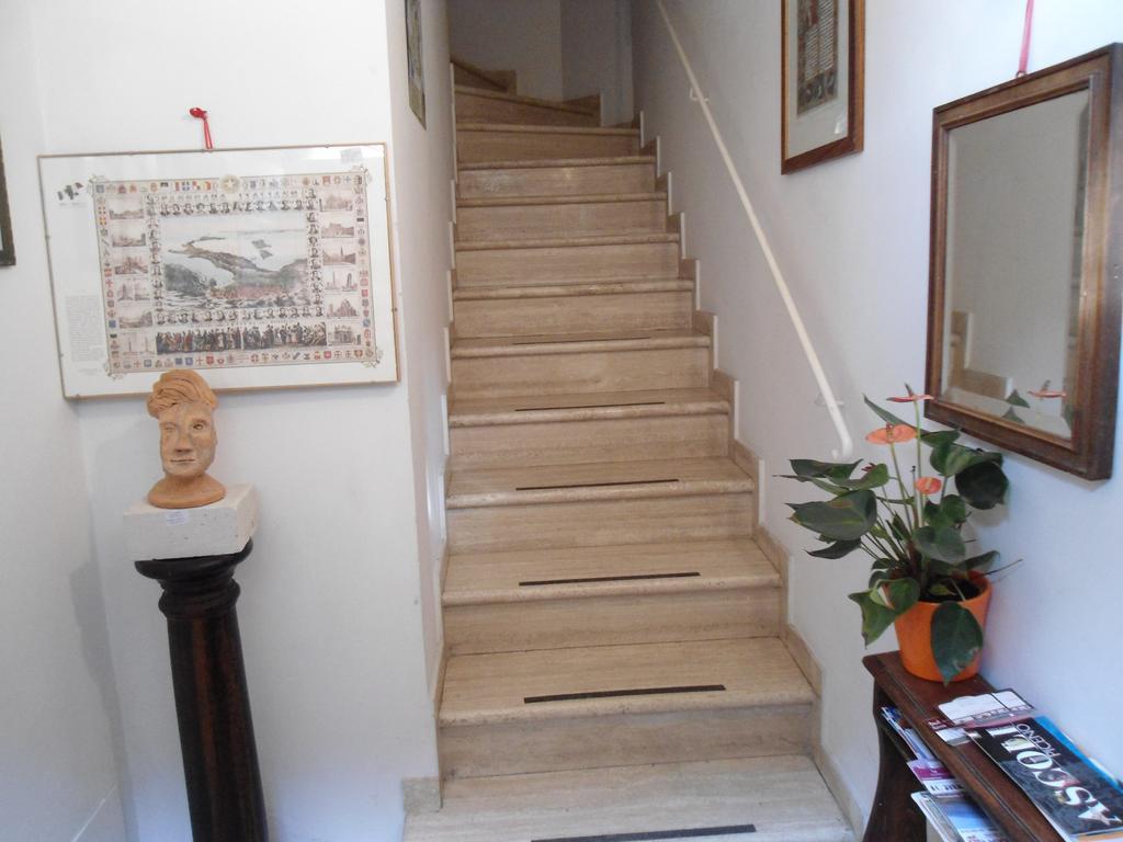 B&B Rosaspina Ascoli Piceno Bagian luar foto
