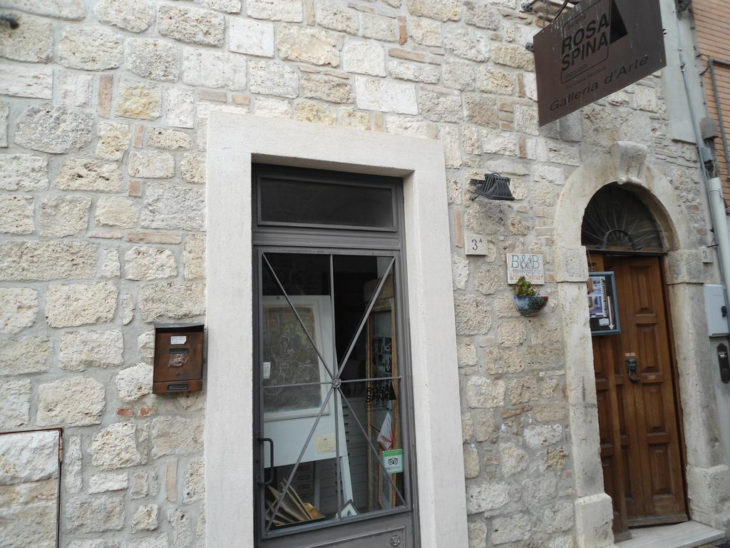 B&B Rosaspina Ascoli Piceno Bagian luar foto